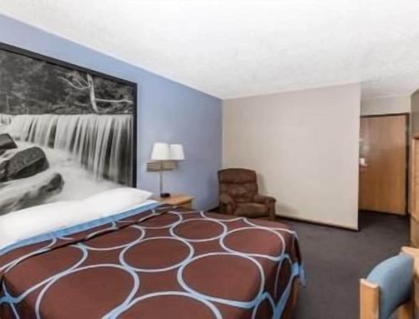 Super 8 By Wyndham Manhattan Ks Εξωτερικό φωτογραφία