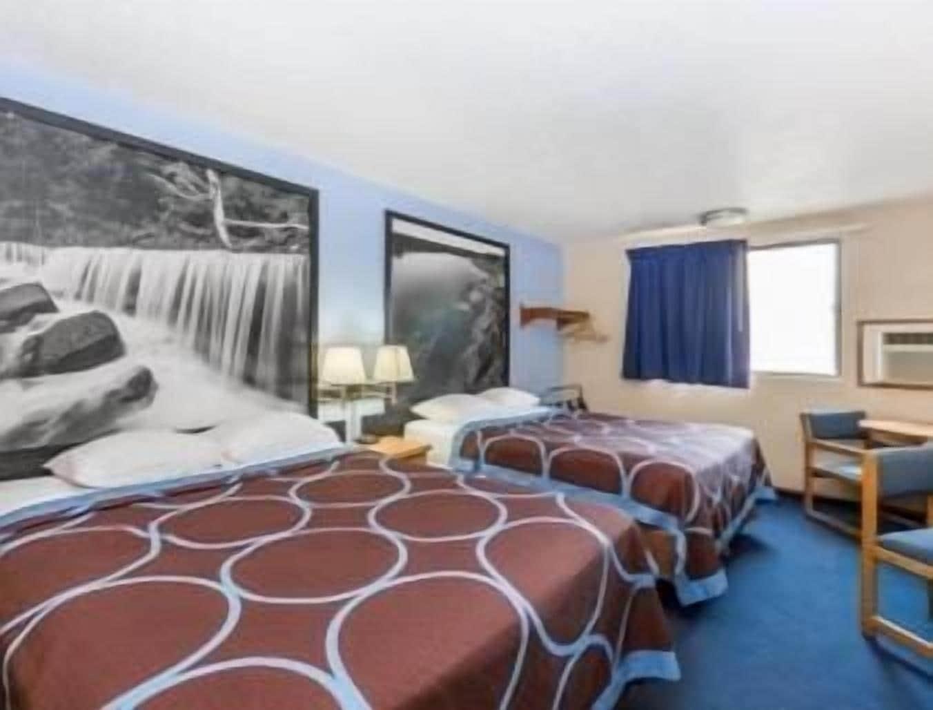Super 8 By Wyndham Manhattan Ks Εξωτερικό φωτογραφία