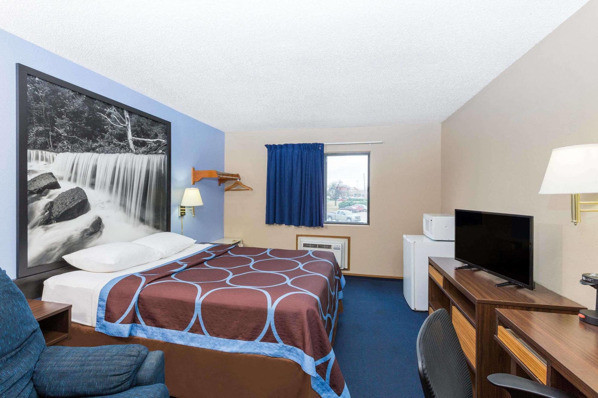 Super 8 By Wyndham Manhattan Ks Εξωτερικό φωτογραφία